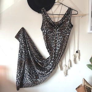 ✨🐆70’s Vintage Leopard Slip Dress🐆✨